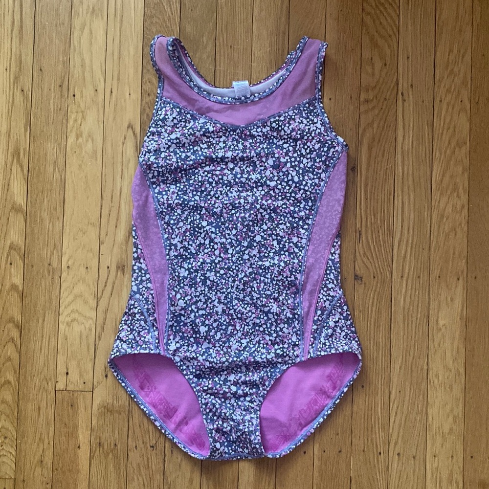 Cute gymnastics leotard!! Size girls 14